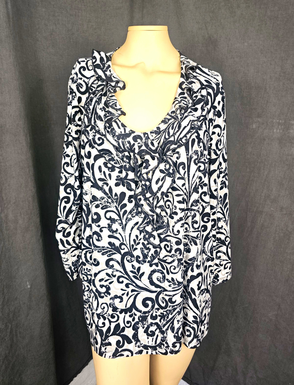 Vtg Style Arabesque Medallion Print Top Flowy Ruffled Long Sleeve Tunics Plus 2X